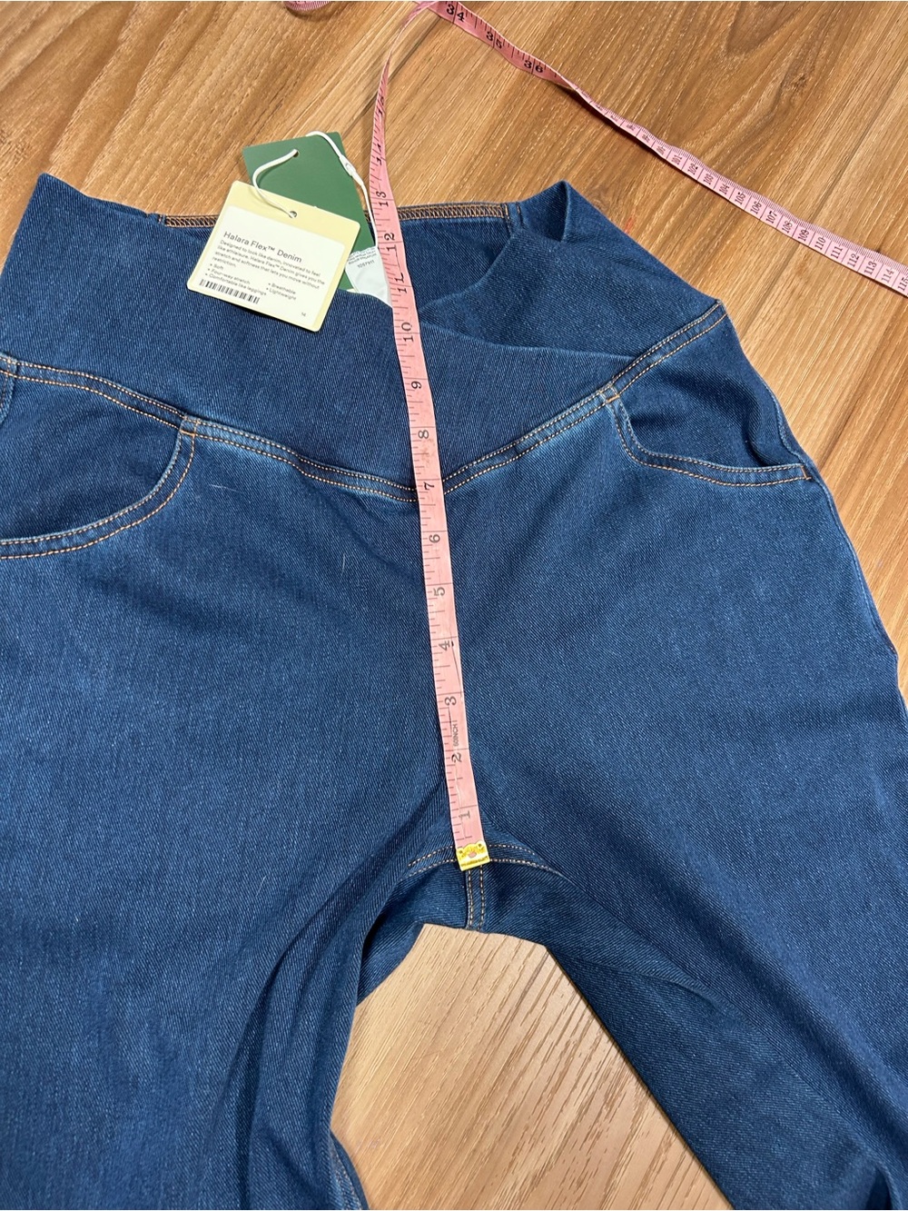 NWT Halara Flex high Waisted Crossover Pocket Washed flare Jeans size medium - Picture 9 of 10